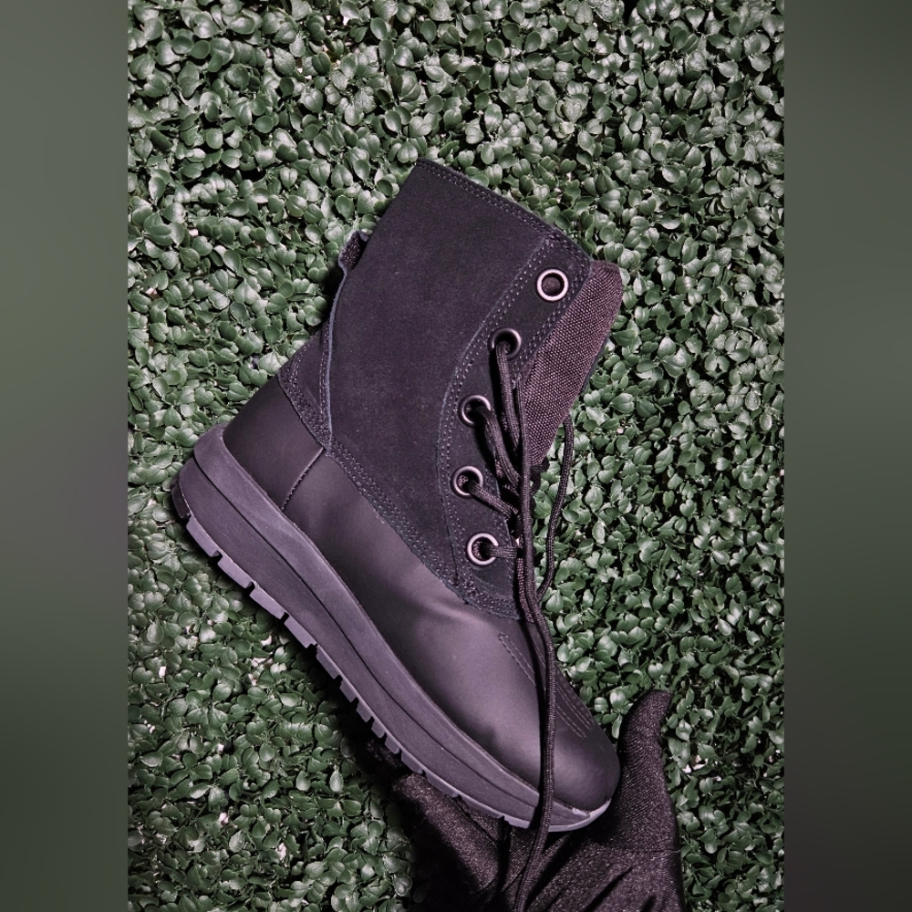 Columbia Black Lace-Up Waterproof Winter Boots - Picture 4 of 9